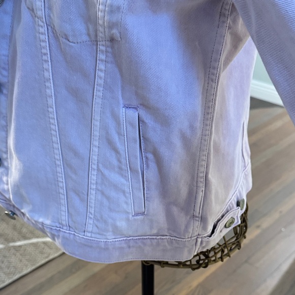 Lavender Crop Gap Denim Jacket L - Picture 8 of 10